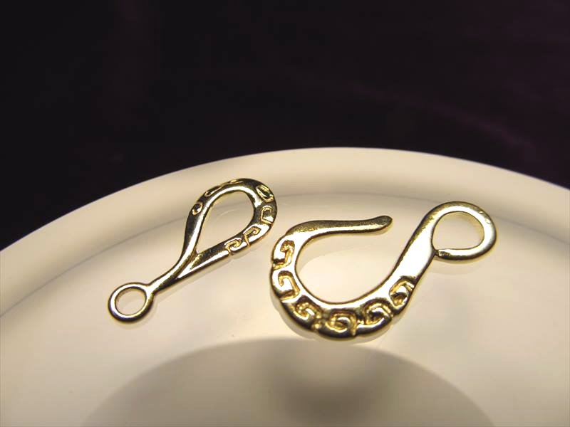 ◇高品質Silver925パーツ◇ネックレスやワイヤーブレスに！◇フック型トグル金具◇フックサイズ約18.5mm◇14金ゴールド仕様◇TGL021◇