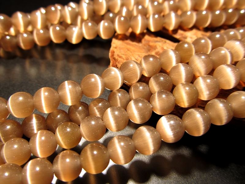 人工キャッツアイ