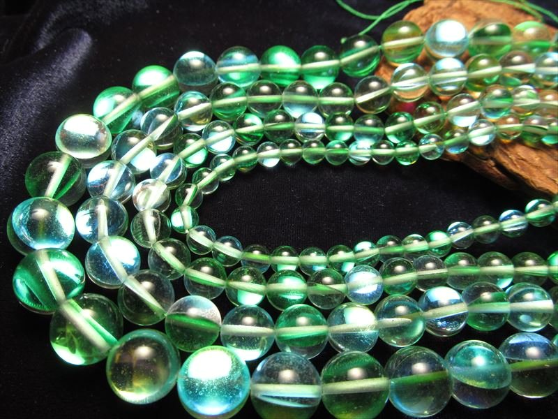 グリーンカラールナフラッシュ