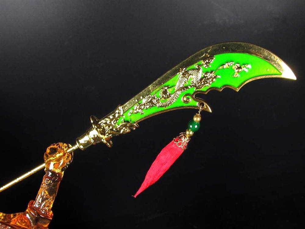 関羽 三国志 クリスタルガラス 置物 雲長