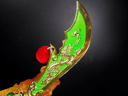 関羽 三国志 クリスタルガラス 置物 雲長