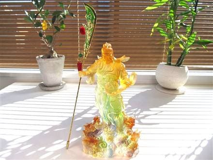 関羽 三国志 クリスタルガラス 置物 雲長