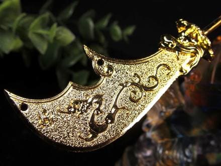 関羽 三国志 クリスタルガラス 置物 雲長