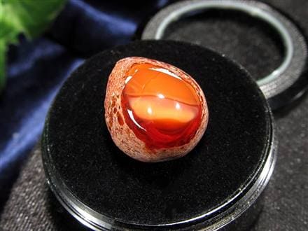 カンテラオパール 蛋白石 タンブル 遊色 ハミングバードの宝石