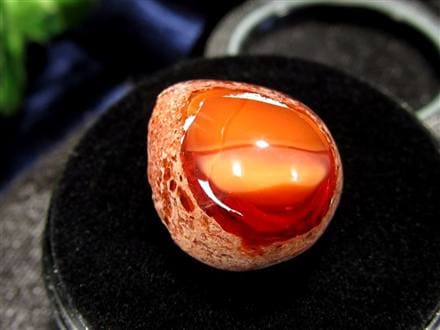 カンテラオパール 蛋白石 タンブル 遊色 ハミングバードの宝石