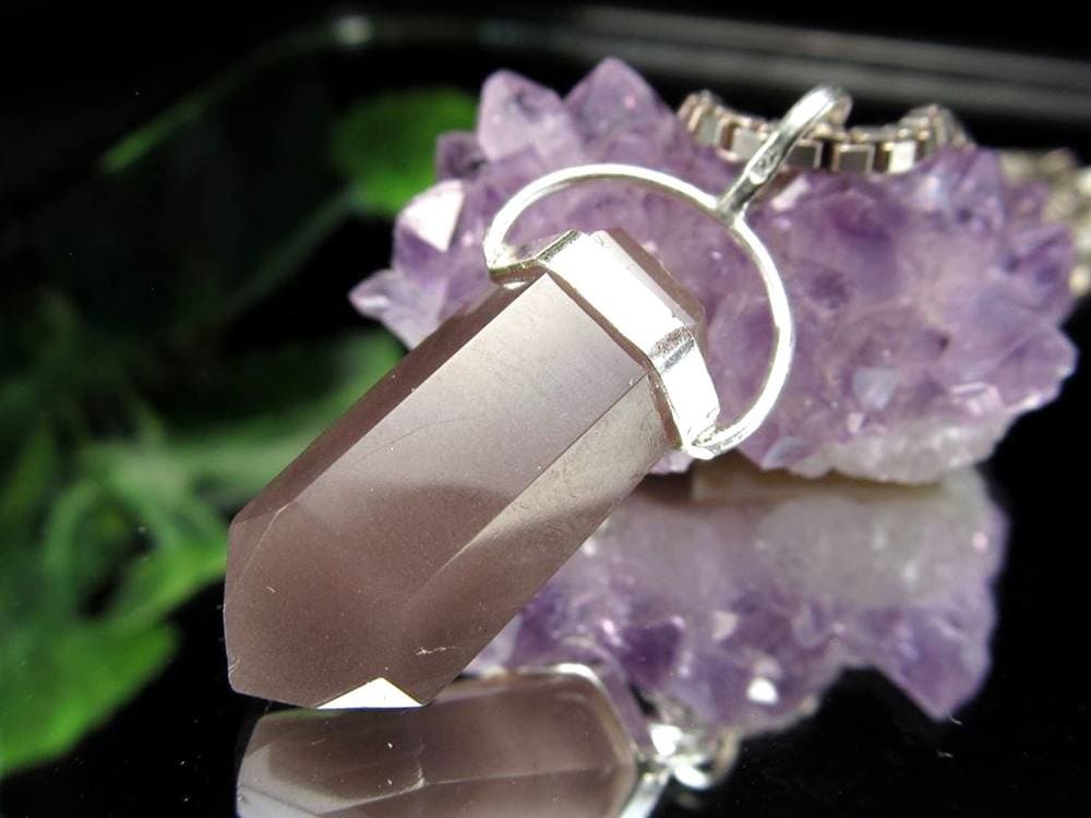 リチウムクォーツ 水晶 ペンダントトップ ポイント ネックレス