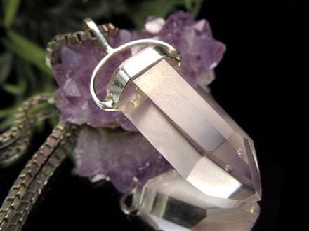 リチウムクォーツ 水晶 ペンダントトップ ポイント ネックレス