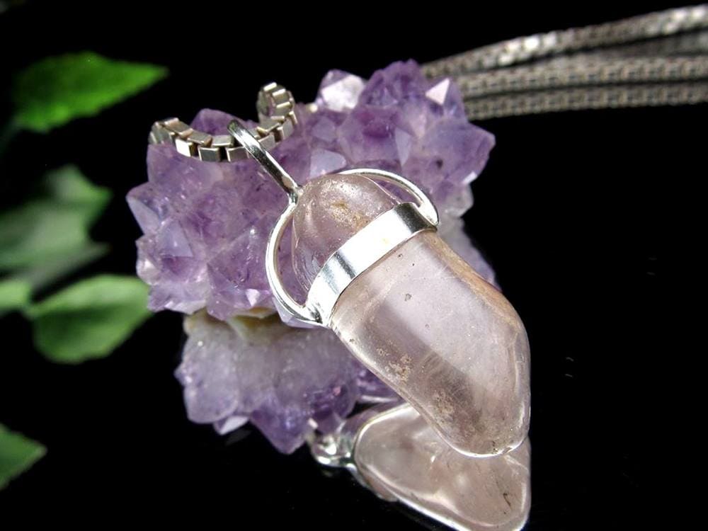 リチウムクォーツ 水晶 ペンダントトップ ポイント ネックレス
