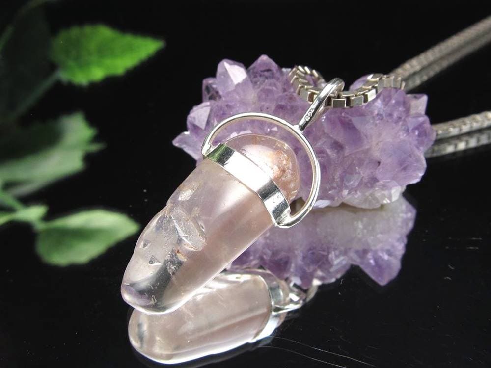 リチウムクォーツ 水晶 ペンダントトップ ポイント ネックレス