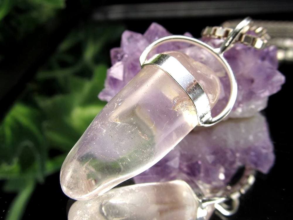 リチウムクォーツ 水晶 ペンダントトップ ポイント ネックレス