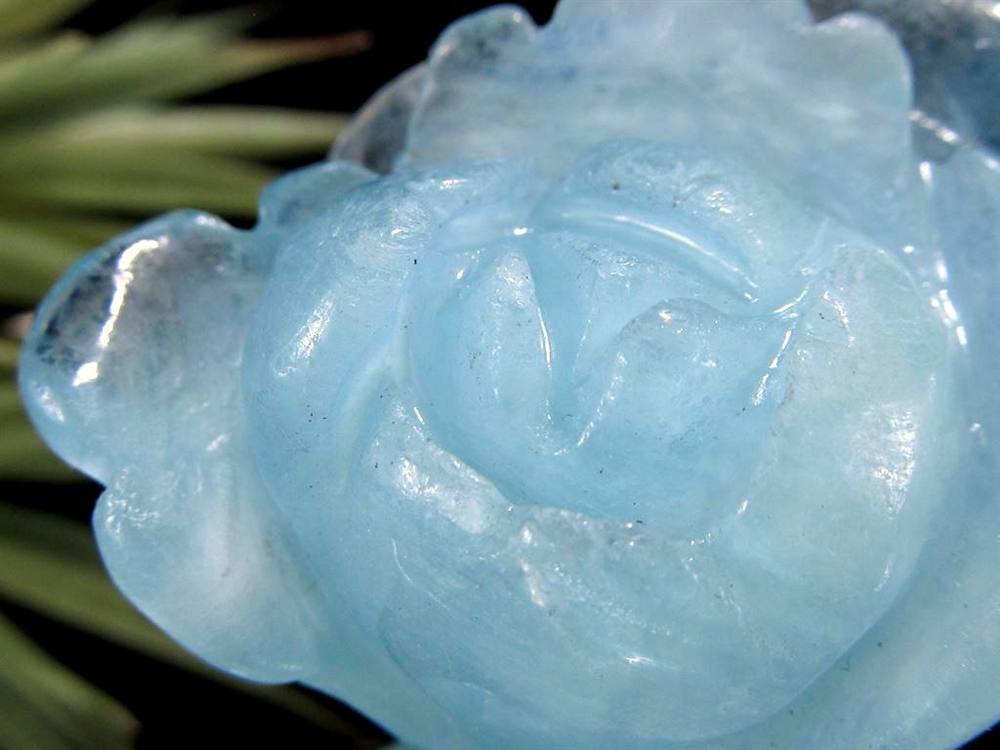 アクアマリン 薔薇 彫刻 置物 天然石