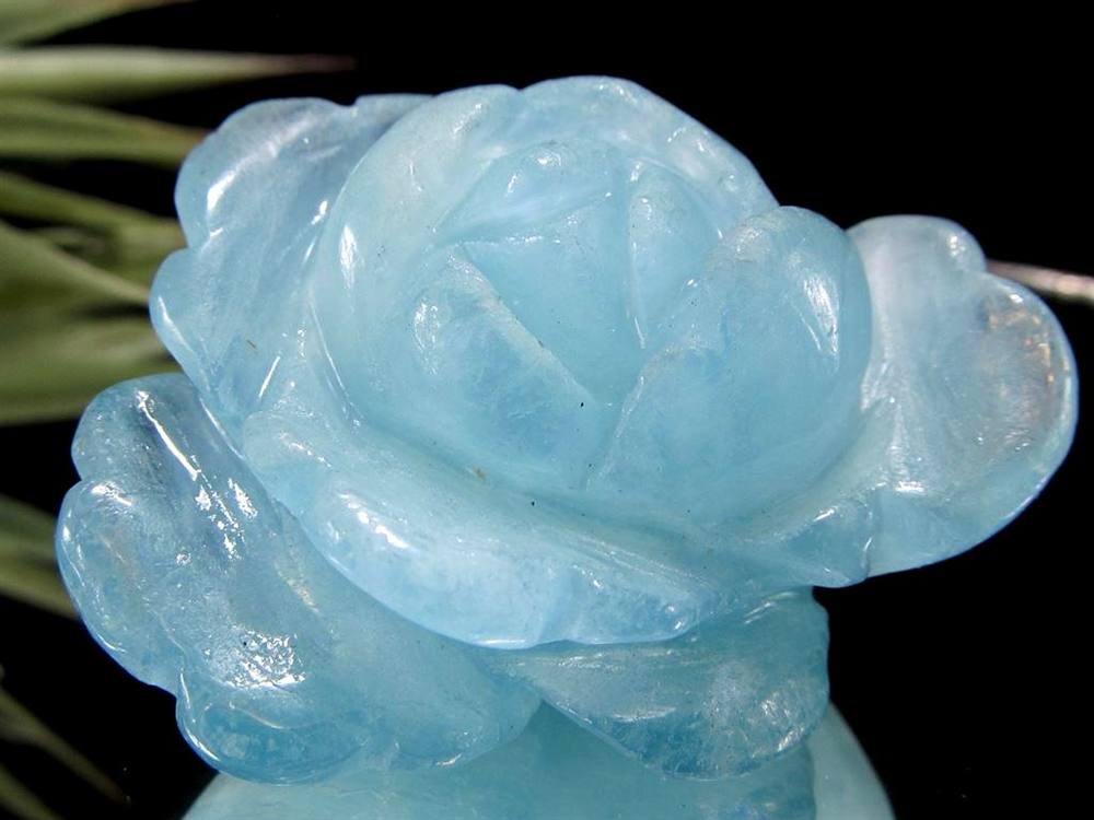 アクアマリン 薔薇 彫刻 置物 天然石