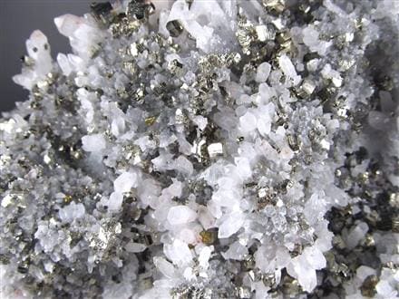 パイライト共生 水晶 黄鉄鉱 クォーツ クラスター