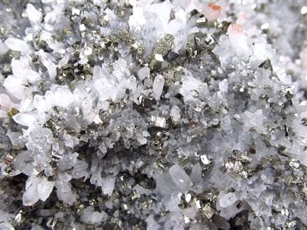 パイライト共生 水晶 黄鉄鉱 クォーツ クラスター