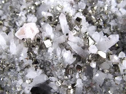 パイライト共生 水晶 黄鉄鉱 クォーツ クラスター