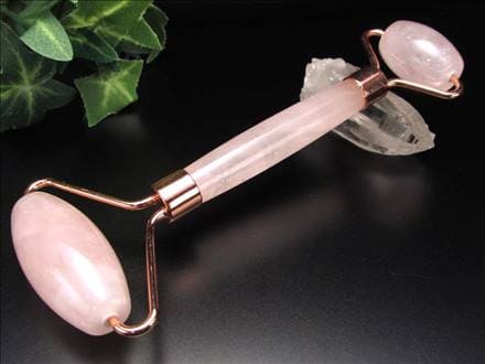 美顔ローラー フェイスローラー マッサージローラー ジェイドローラー