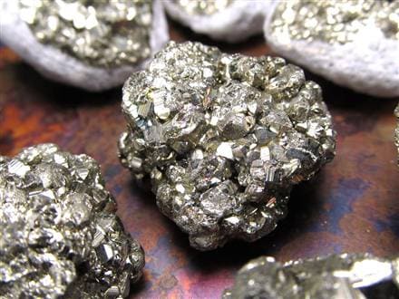 パイライト 原石 黄鉄鉱 天然石 フールズゴールド