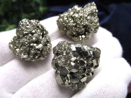 パイライト 原石 黄鉄鉱 天然石 フールズゴールド