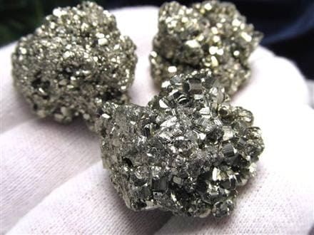 パイライト 原石 黄鉄鉱 天然石 フールズゴールド