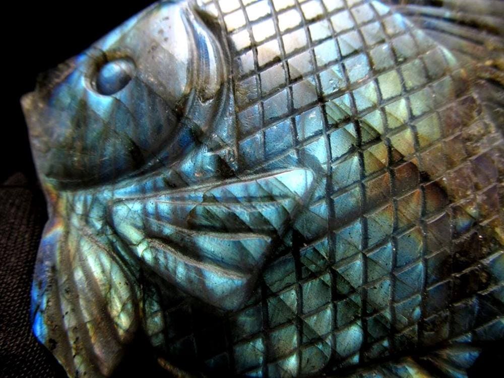 ディスカス 置物 ラブラドライト 熱帯魚の王様 彫刻