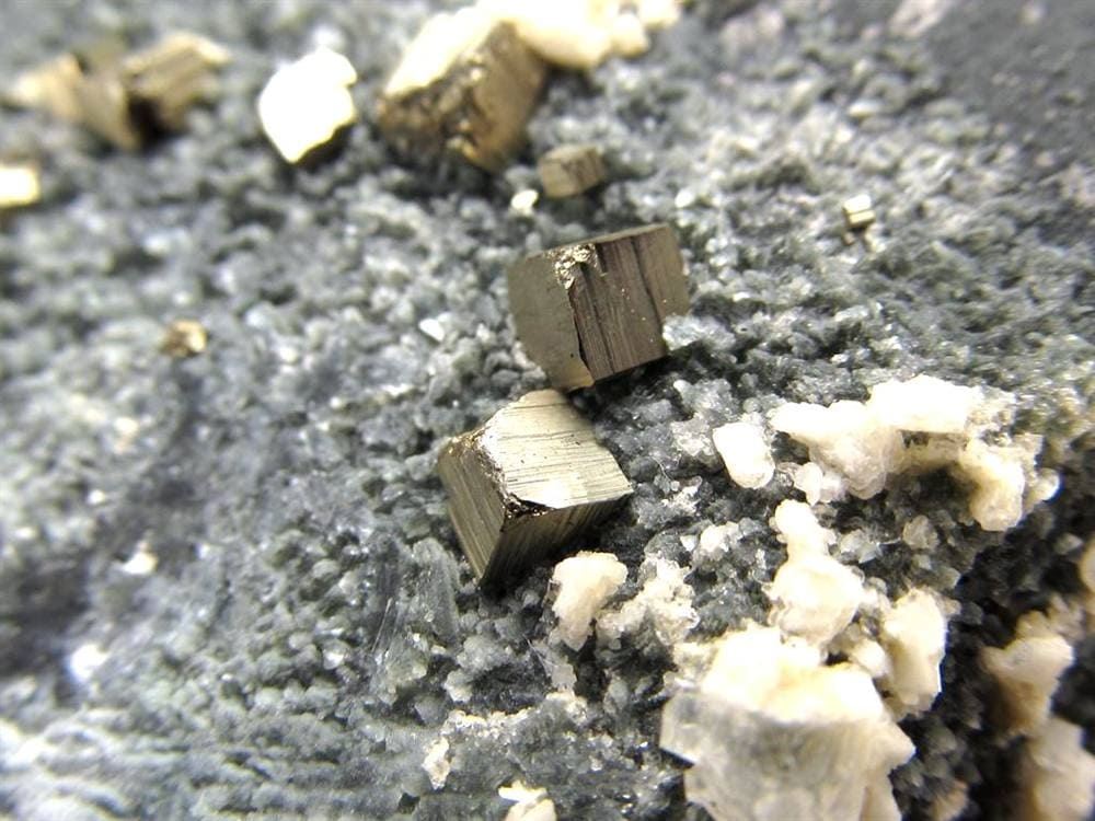 モリオン 黒水晶 原石 クラスター 山東省産