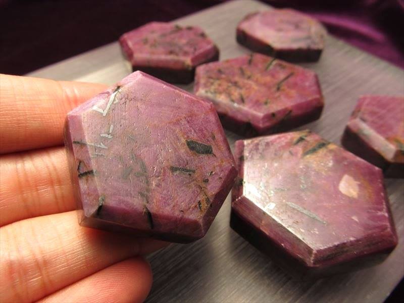 ルビータンブル