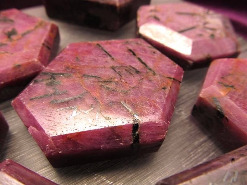 ルビータンブル