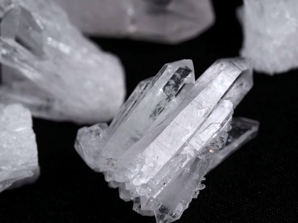 四川産 水晶 クラスター ポイント 針状水晶