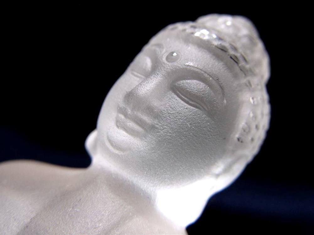 水晶 クォーツ クリスタル 薬師如来 彫刻 置物