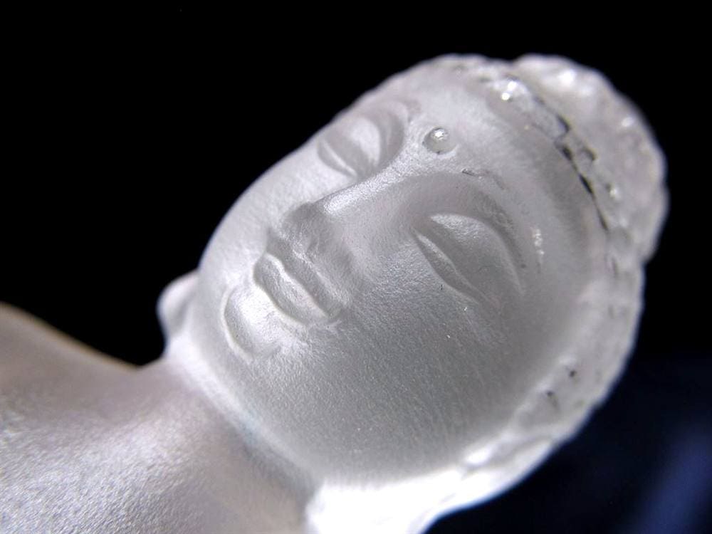 水晶 クォーツ クリスタル 薬師如来 彫刻 置物