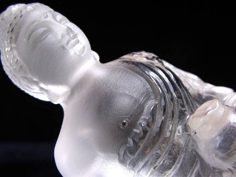 水晶 クォーツ クリスタル 薬師如来 彫刻 置物