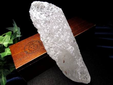 ニルヴァーナクォーツ アイスクリスタル 水晶 原石 ポイント