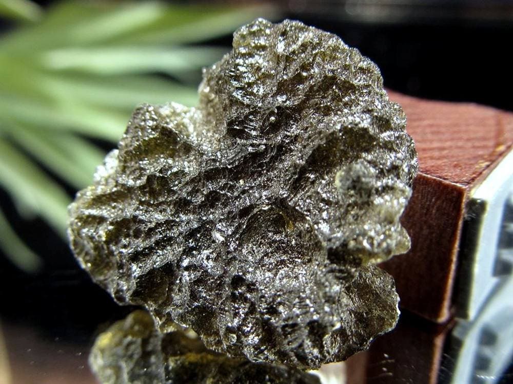 モルダバイト モルダウ石 テクタイト 原石 隕石