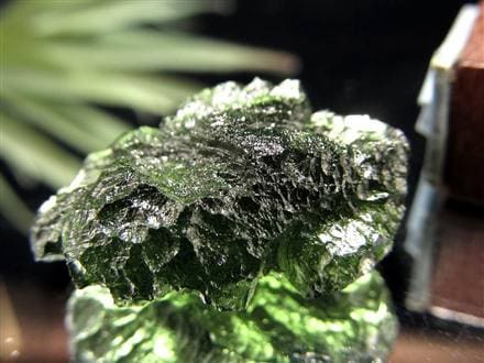 モルダバイト モルダウ石 テクタイト 原石 隕石