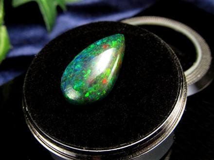 ブラックオパール カボション プレイオブカラー 蛋白石 遊色