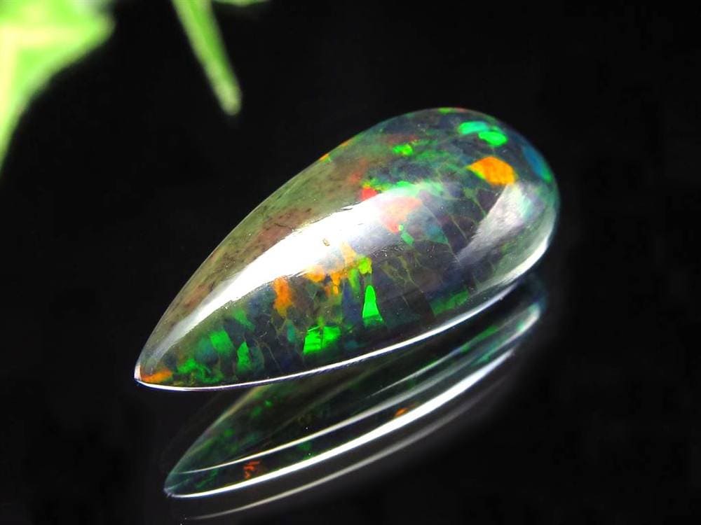 ブラックオパール カボション プレイオブカラー 蛋白石 遊色