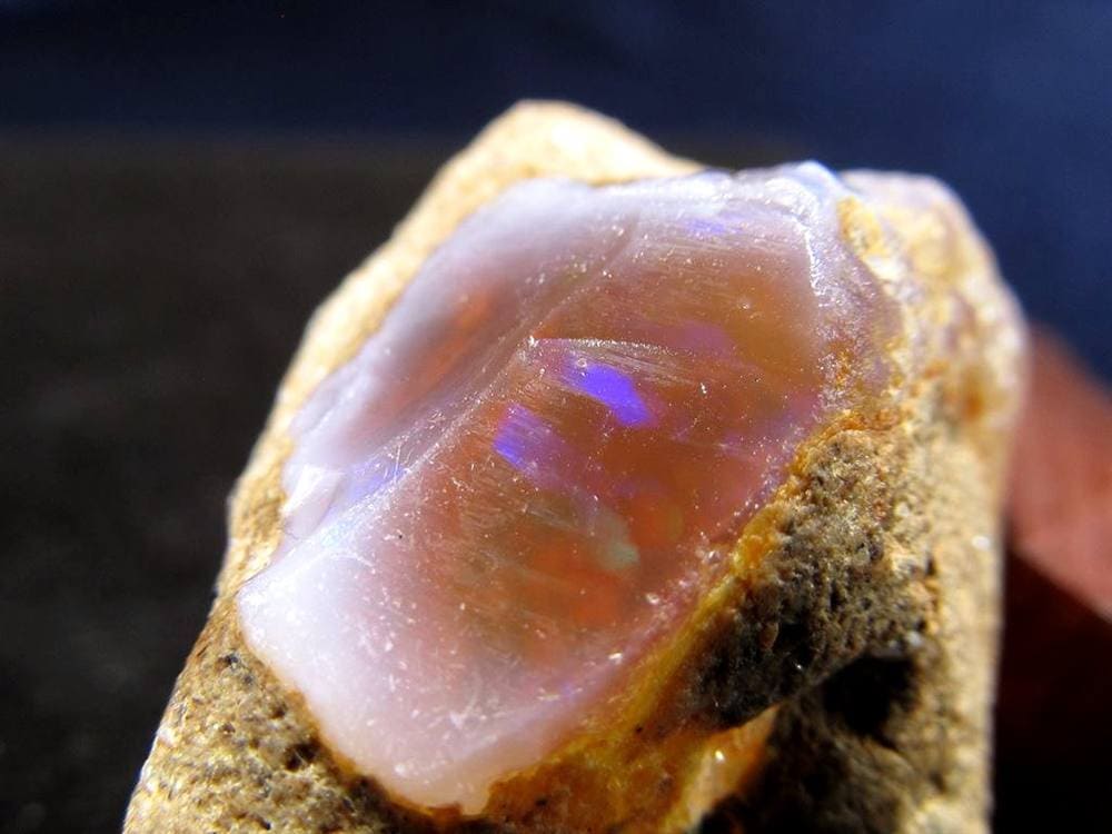 オパール 蛋白石 原石 エチオピア産 遊色