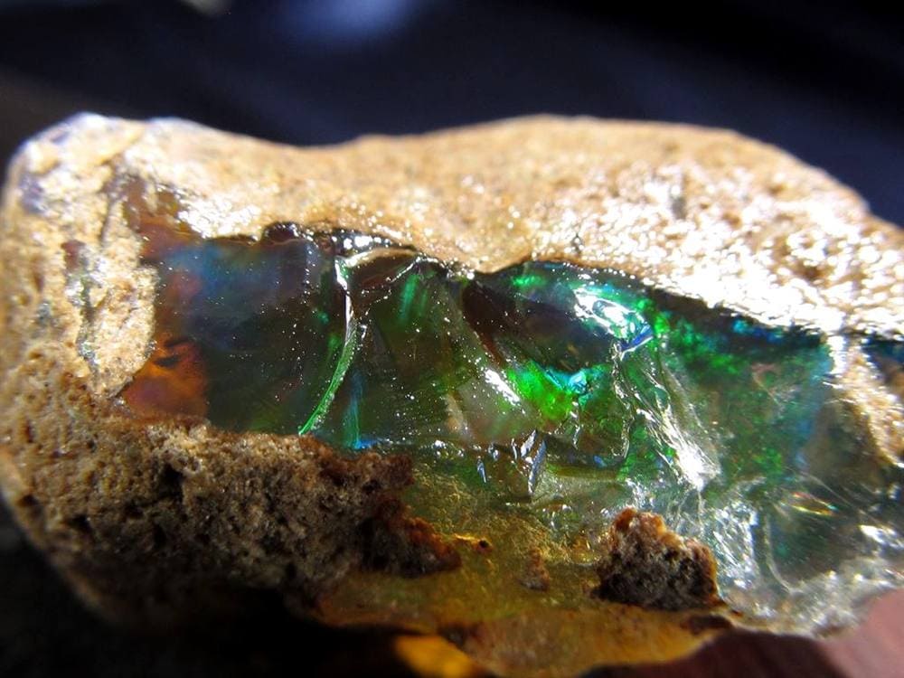 オパール 蛋白石 原石 エチオピア産 遊色