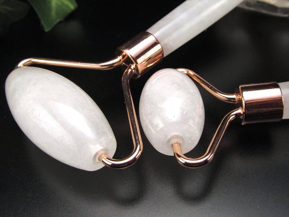 美顔ローラー フェイスローラー マッサージローラー ジェイドローラー