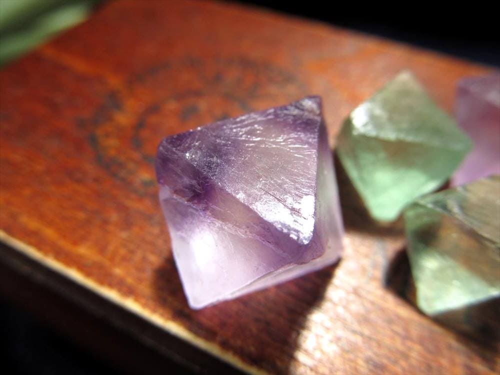 フローライト 蛍石 結晶 原石 フローライト8面体結晶