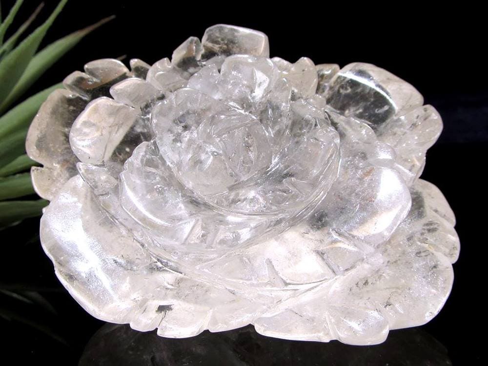水晶 薔薇 彫刻置物 クォーツ 天然石