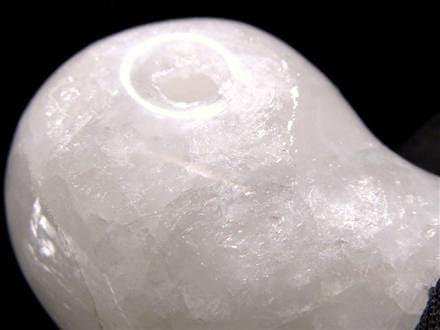 甲州白雲石 水晶 勾玉 4月誕生石 天然石