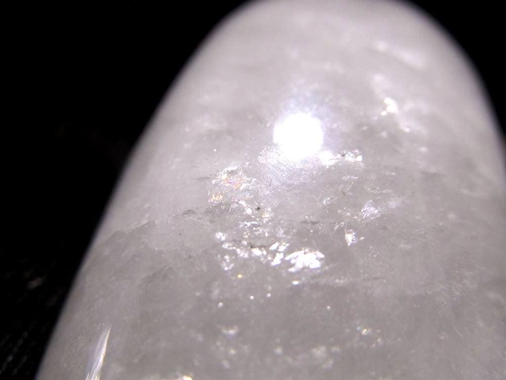 甲州白雲石 水晶 勾玉 4月誕生石 天然石