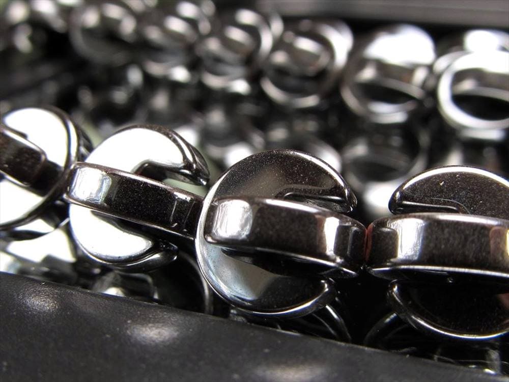 ヘマタイト 赤鉄鉱U字型 ビーズ連 連材