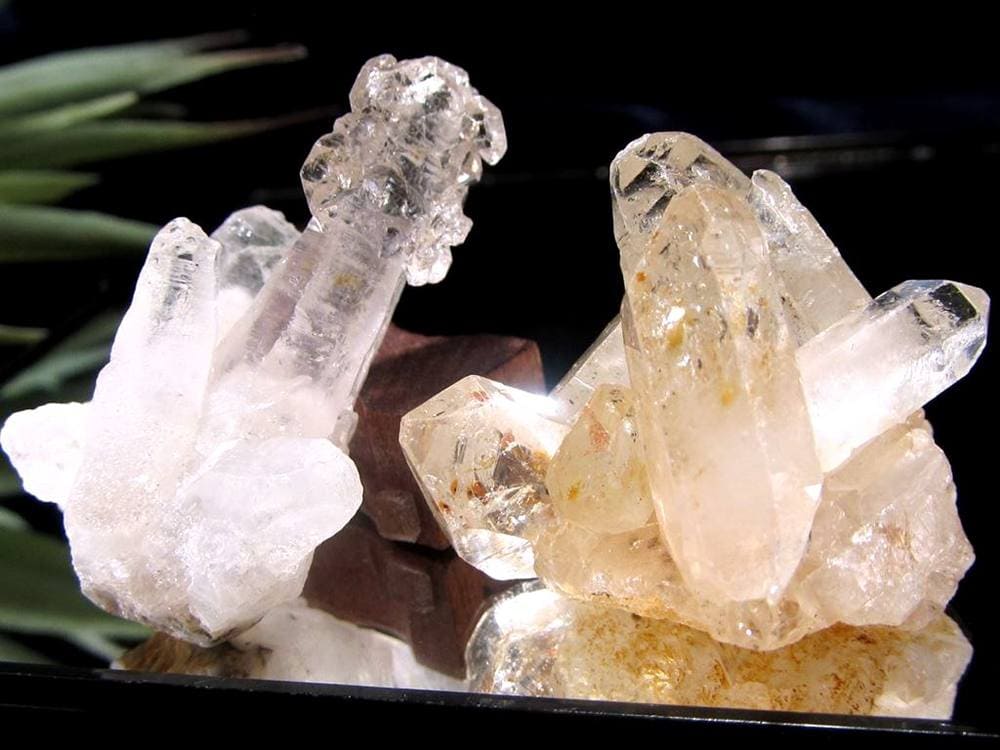 オイルクォーツ 石油入り水晶 結晶 原石