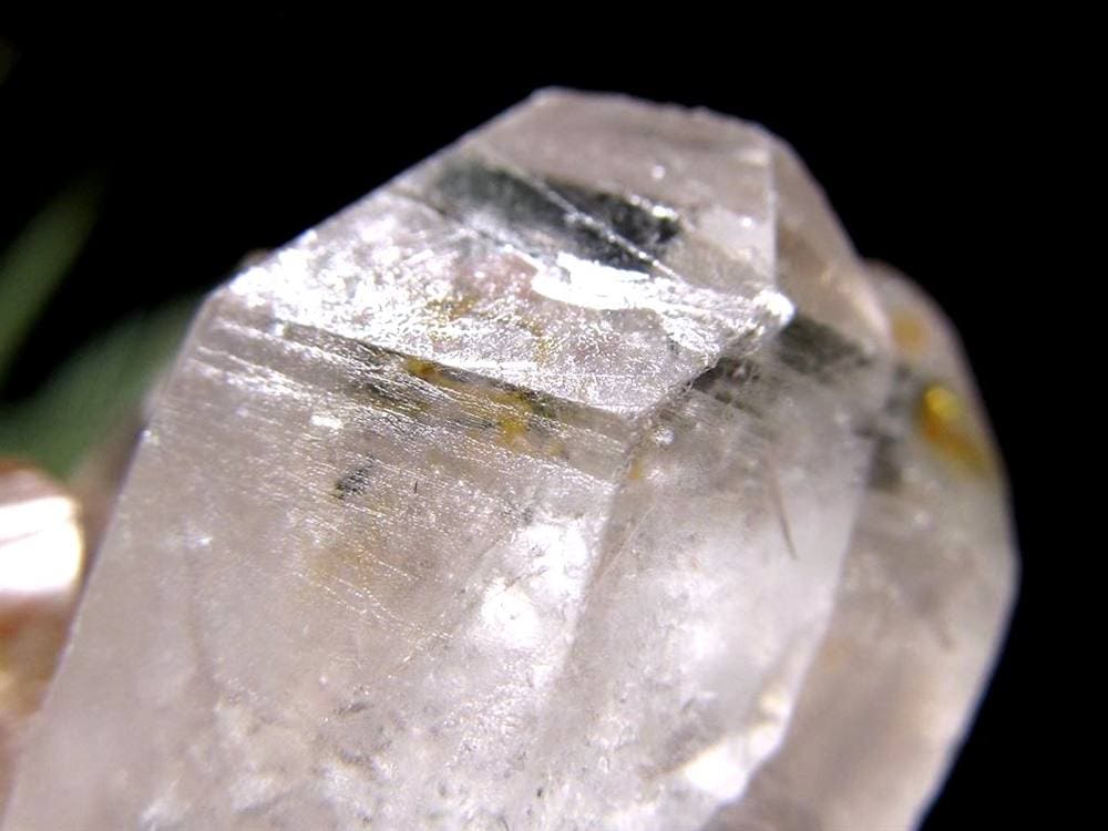オイルクォーツ 石油入り水晶 結晶 原石