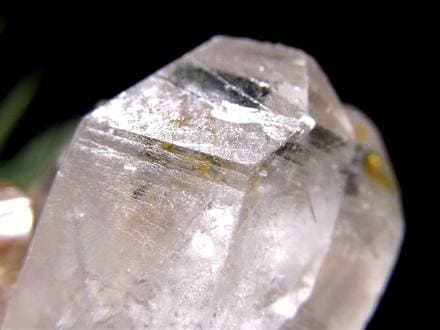 オイルクォーツ 石油入り水晶 結晶 原石