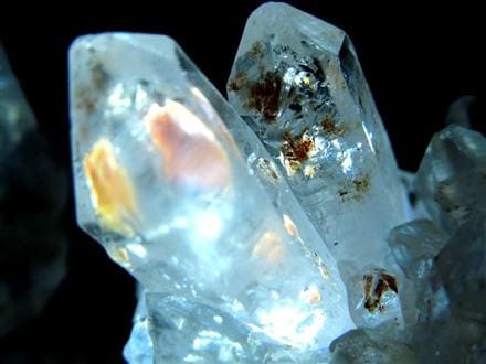 オイルクォーツ 石油入り水晶 結晶 原石