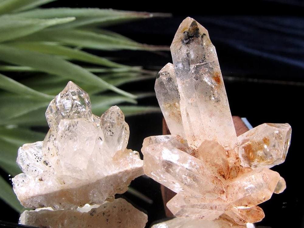 オイルクォーツ 石油入り水晶 結晶 原石