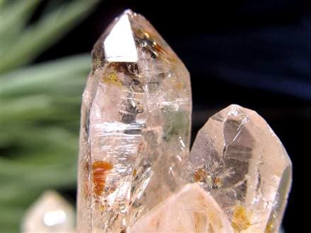 オイルクォーツ 石油入り水晶 結晶 原石